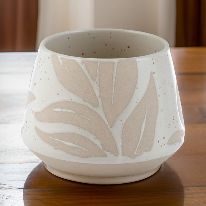 Hesperantha Detail Plant Pot-3